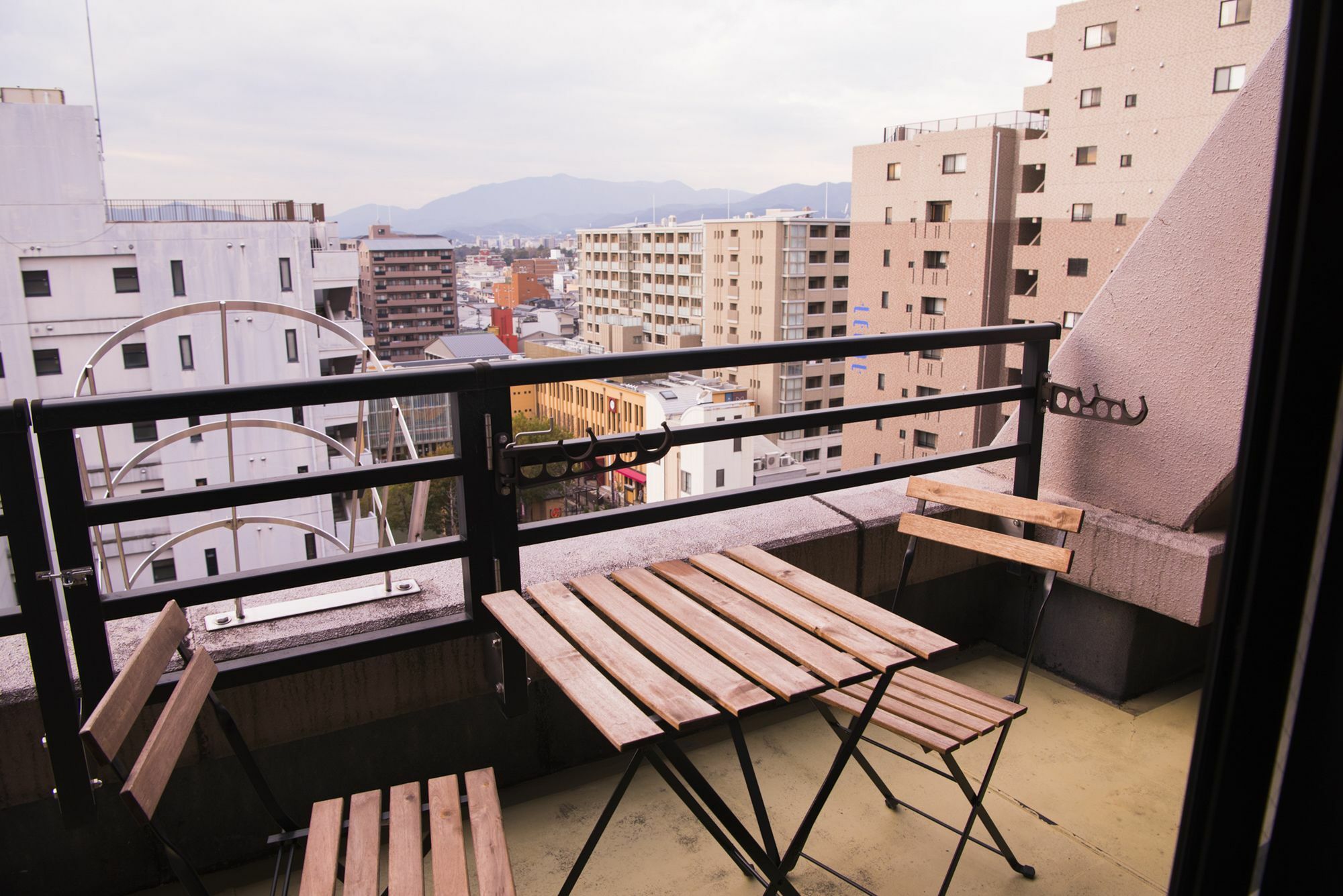 Hotel Rejoice Stay Kyoto Karasuma Oike Екстер'єр фото