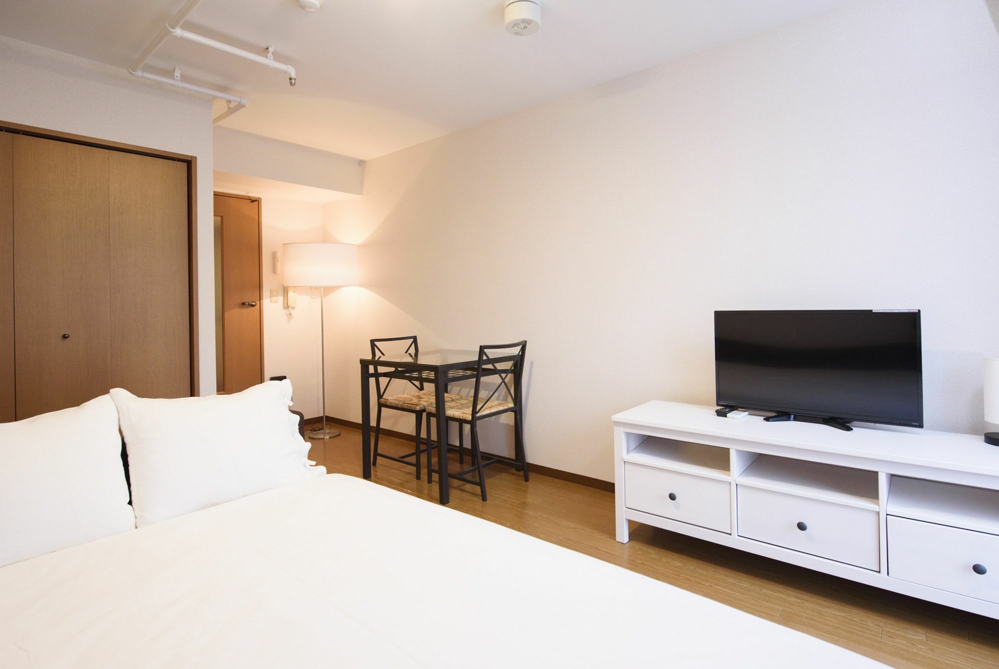 Hotel Rejoice Stay Kyoto Karasuma Oike Екстер'єр фото